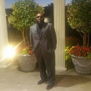 Meet your Posher, Derrick